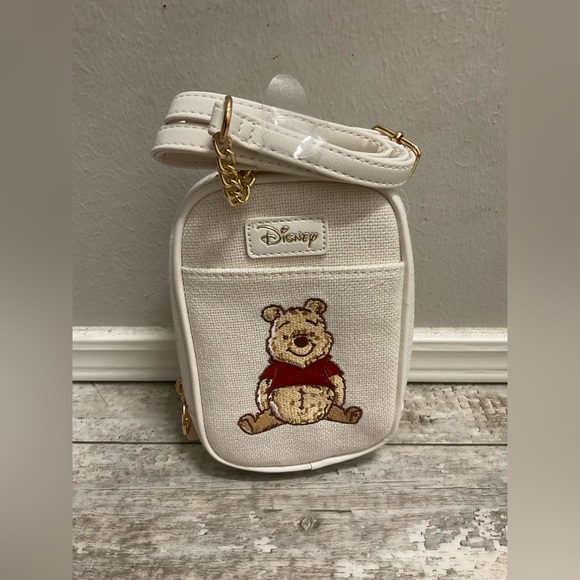 NWt Winnie the Pooh weekender bag, backpack and phone crossbody bag - Picture 7 of 12